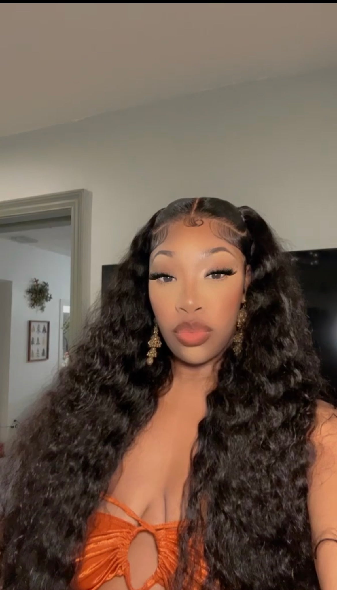 Lia Hawaiian Curly (13x4 Ready To Wear Lace Frontal Wig)